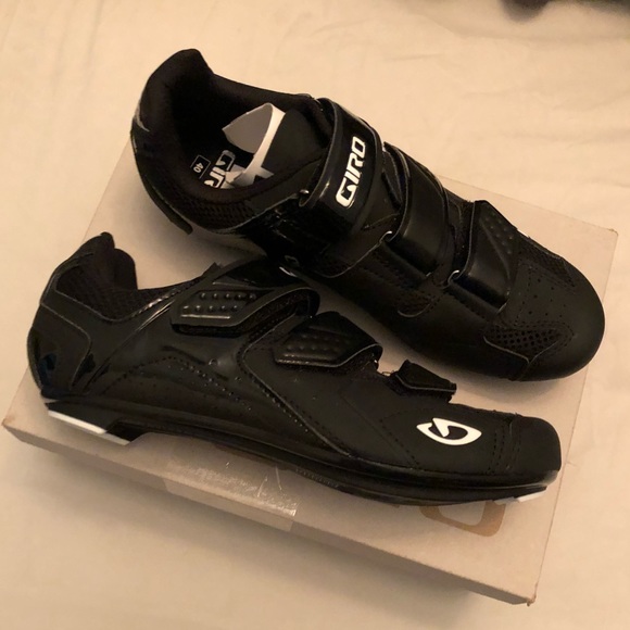 giro cycling shoes mens